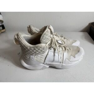 Nike Air Jordan Zoom  Triple White Size 7Y. . READ DESCRIPTION